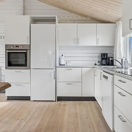 Thorsten - 500m From The Sea By Interhome *